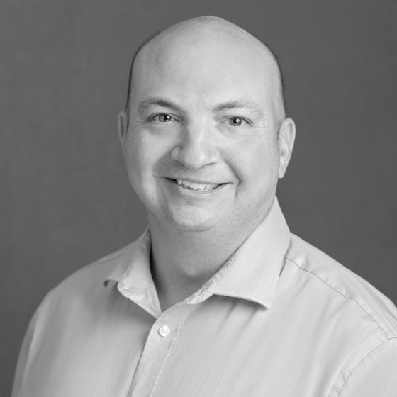 Jon Langford, Respiratory therapist on the ECS expert panel